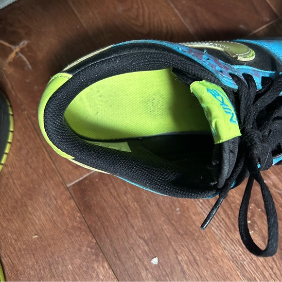 Nike Low Dunk - Picture 10 of 12